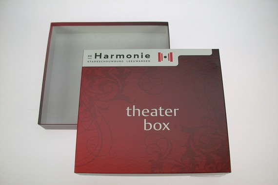 Theater box